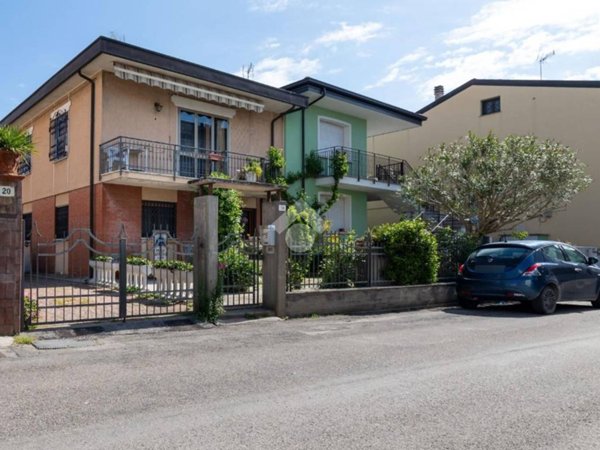 appartamento in vendita a Cesenatico
