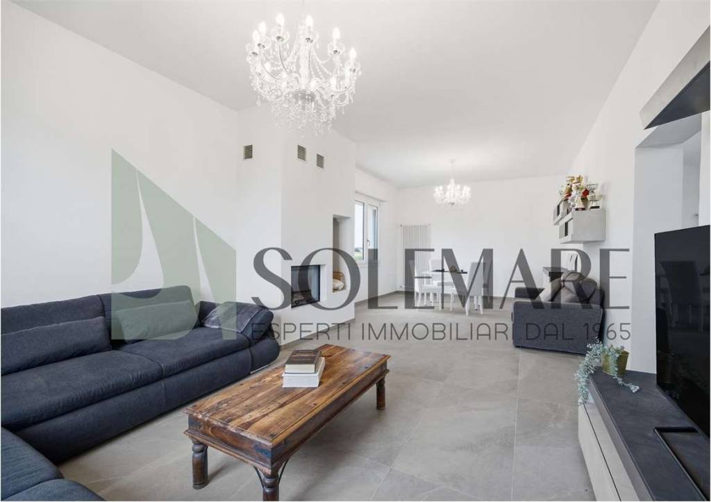 casa indipendente in vendita a Cesenatico