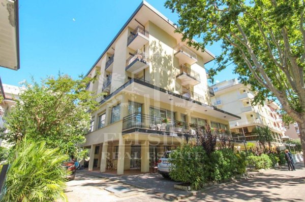 albergo in vendita a Cesenatico