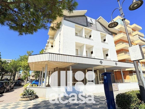 ufficio in vendita a Cesenatico in zona Valverde