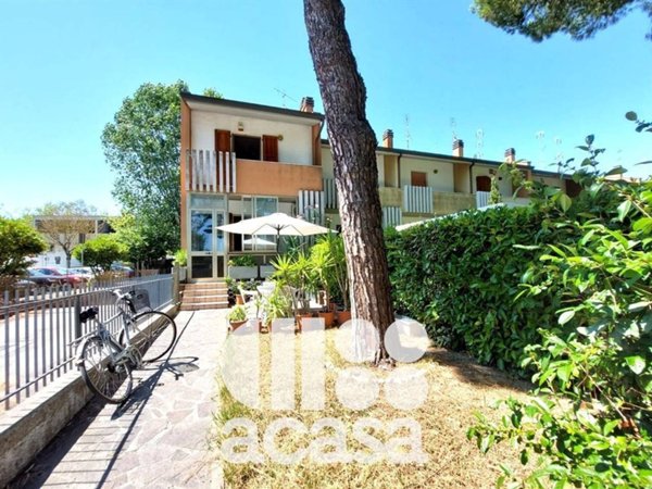 casa indipendente in vendita a Cesenatico in zona Borella
