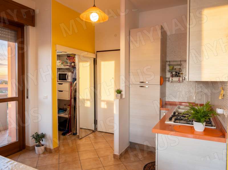 appartamento in vendita a Cesenatico in zona Valverde