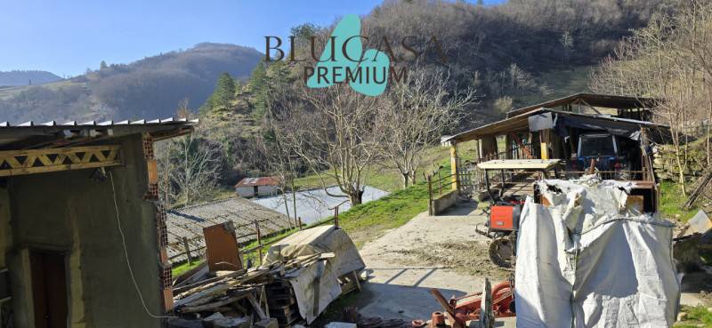 casa indipendente in vendita a Civitella di Romagna