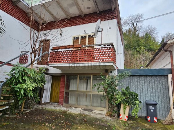 casa indipendente in vendita a Civitella di Romagna