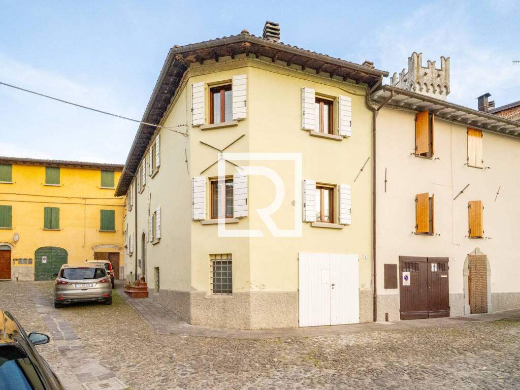 casa indipendente in vendita a Civitella di Romagna