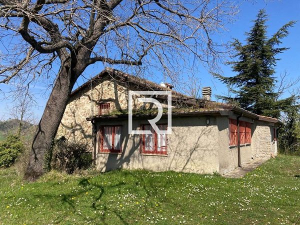 casa indipendente in vendita a Civitella di Romagna