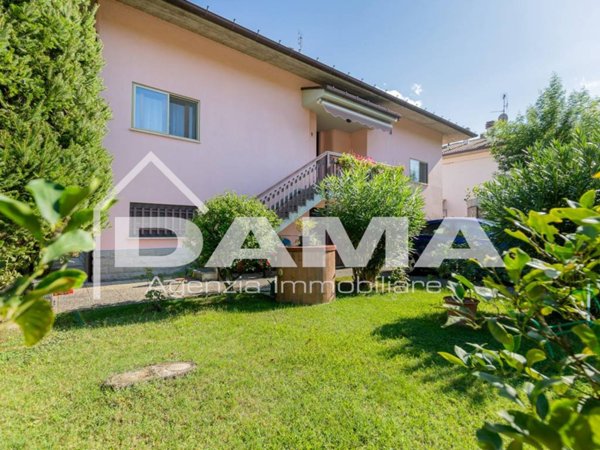 casa indipendente in vendita a Civitella di Romagna in zona Cusercoli