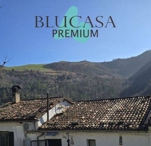 casa indipendente in vendita a Civitella di Romagna
