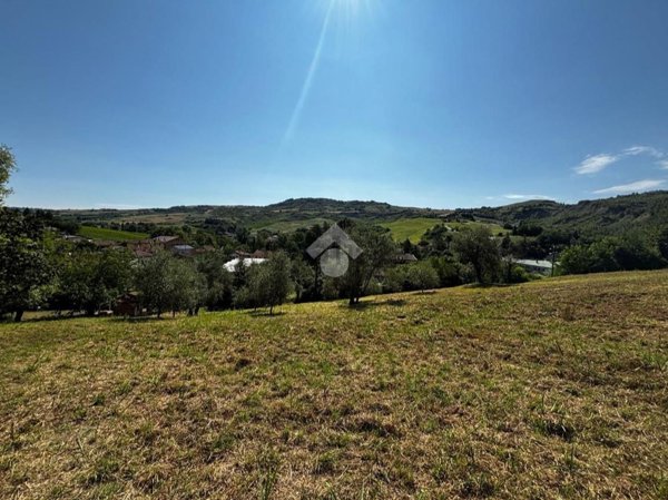 terreno edificabile in vendita a Civitella di Romagna