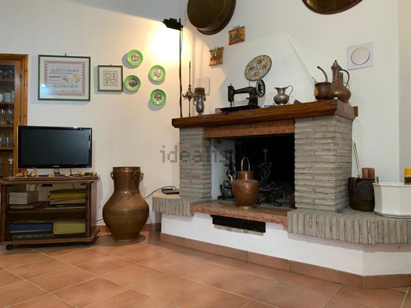 casa indipendente in vendita a Civitella di Romagna