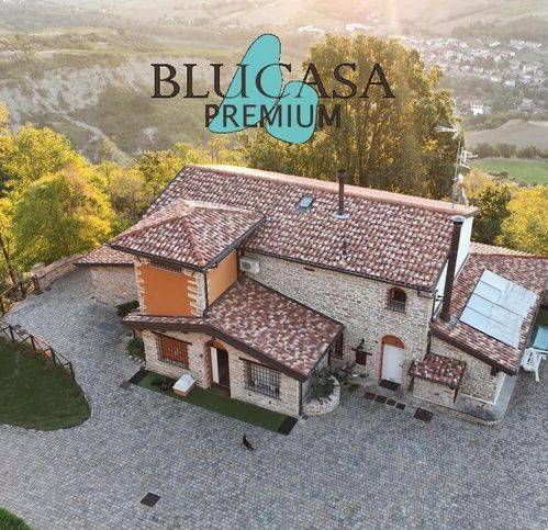 casa indipendente in vendita a Civitella di Romagna