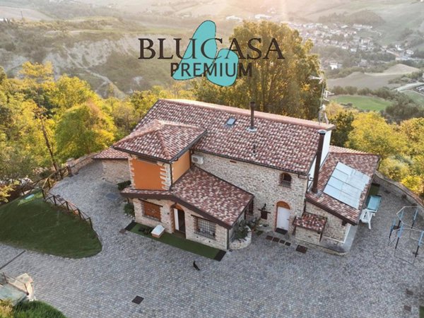 casa indipendente in vendita a Civitella di Romagna