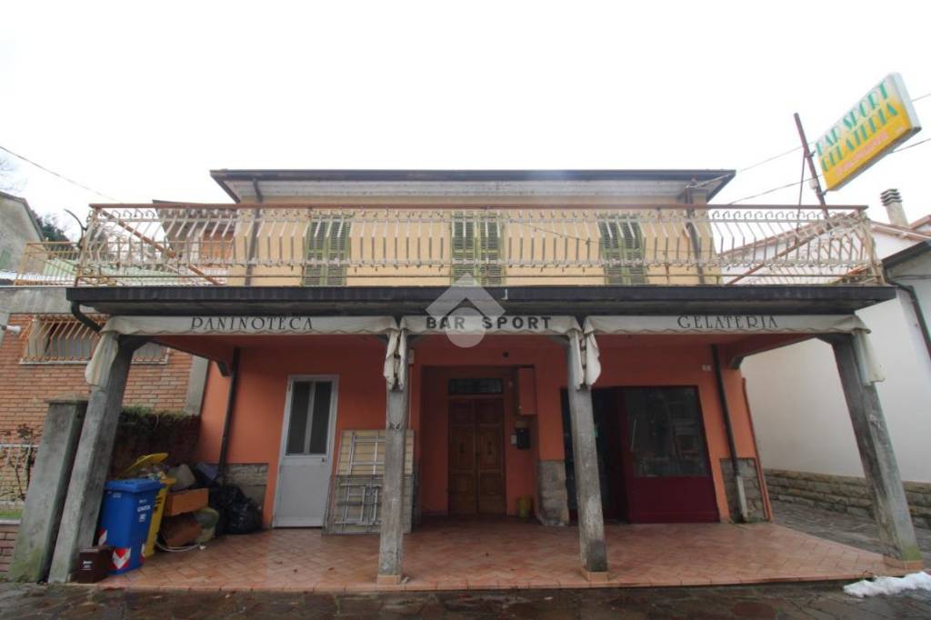 casa indipendente in vendita a Civitella di Romagna in zona Cusercoli