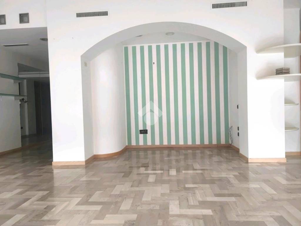 negozio in vendita a Civitella di Romagna