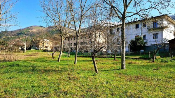terreno edificabile in vendita a Civitella di Romagna
