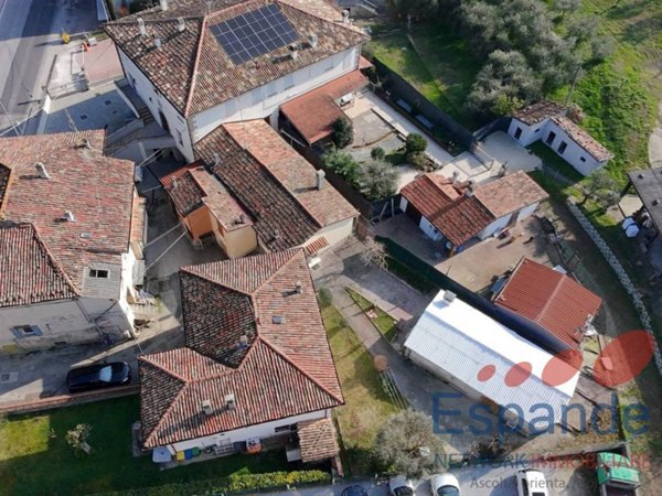 casa indipendente in vendita a Civitella di Romagna in zona Cusercoli