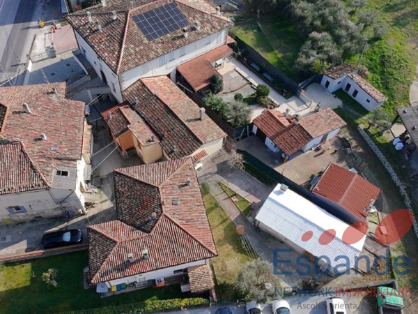 casa indipendente in vendita a Civitella di Romagna in zona Cusercoli