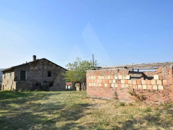 casa indipendente in vendita a Civitella di Romagna
