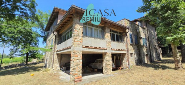 casa indipendente in vendita a Civitella di Romagna in zona Cusercoli