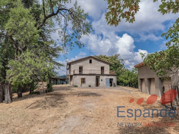 casa indipendente in vendita a Civitella di Romagna in zona Seggio
