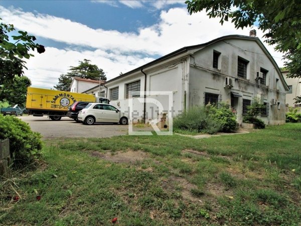 terreno edificabile in vendita a Dovadola
