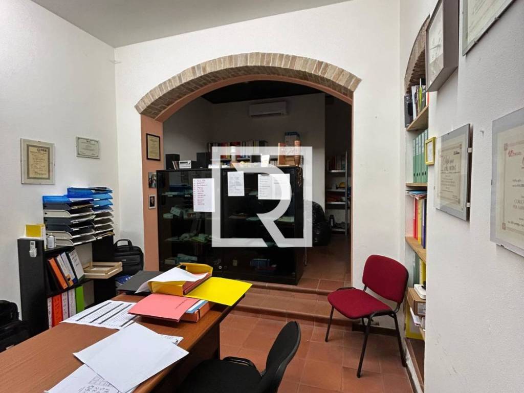 negozio in vendita a Dovadola