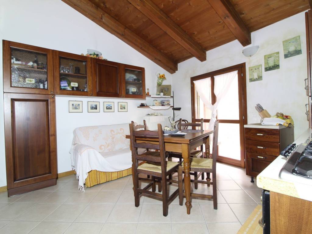 appartamento in vendita a Dovadola
