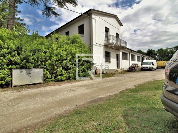 terreno edificabile in vendita a Dovadola