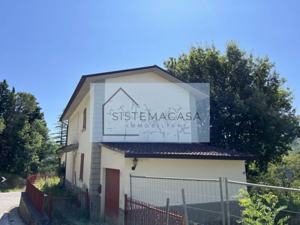 casa indipendente in vendita a Dovadola