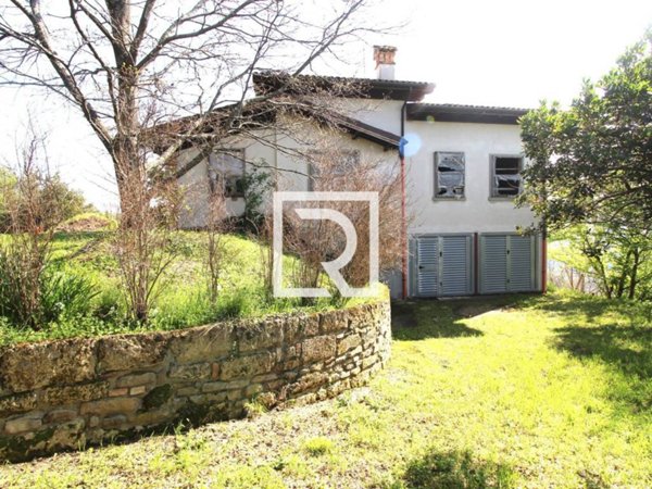 casa indipendente in vendita a Dovadola