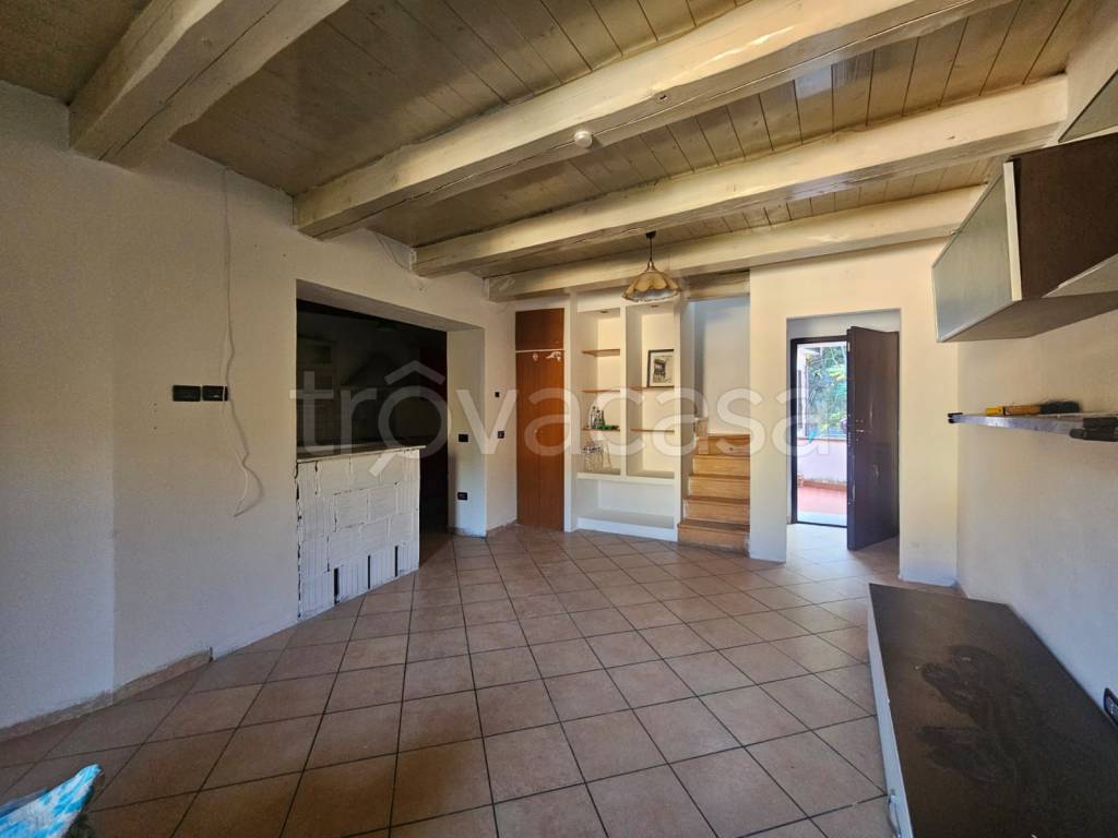 appartamento in vendita a Dovadola