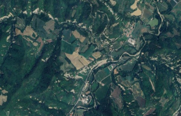 terreno edificabile in vendita a Dovadola