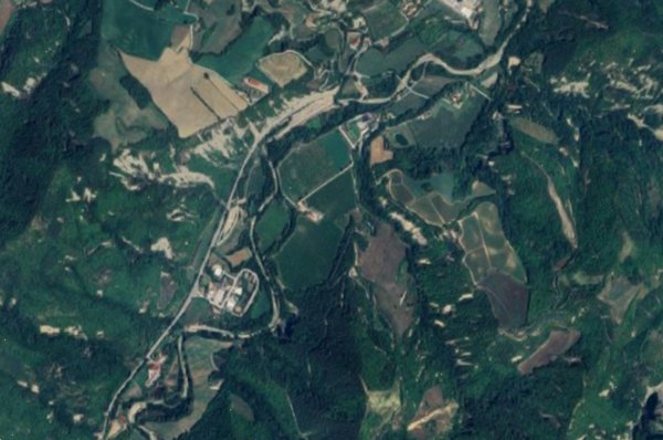 terreno edificabile in vendita a Dovadola