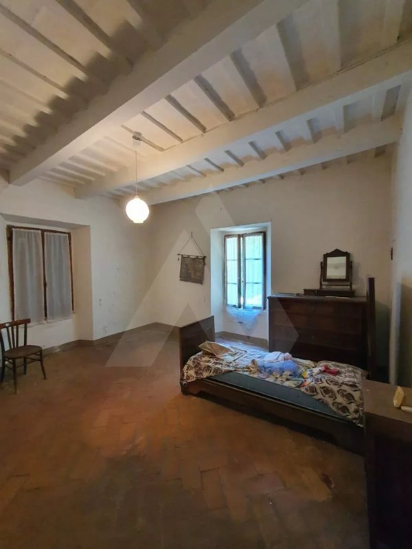 casa indipendente in vendita a Dovadola