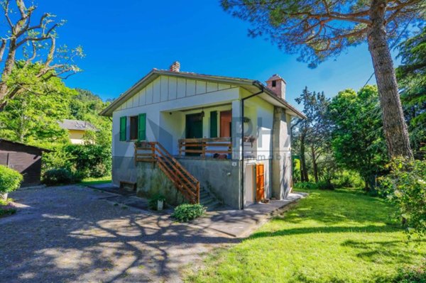 casa indipendente in vendita a Dovadola