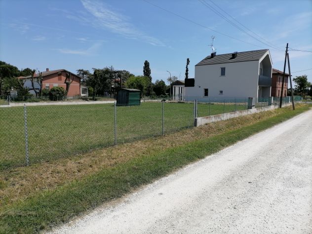terreno edificabile in vendita a Forlì in zona Pievequinta