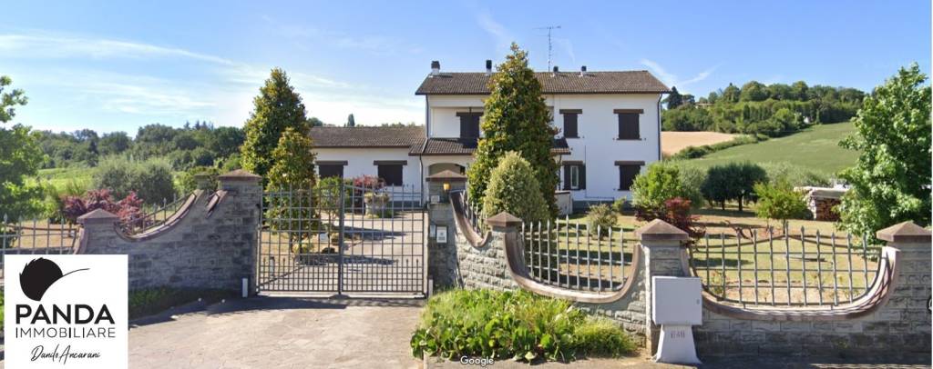 casa indipendente in vendita a Forlì in zona Grisignano