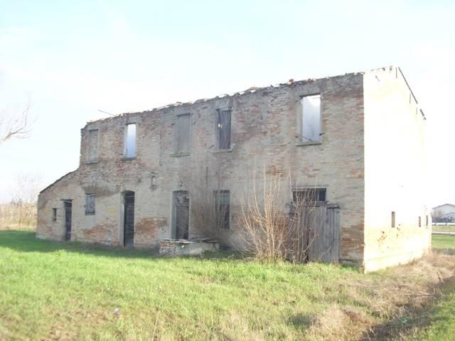 casa indipendente in vendita a Forlì in zona Villanova