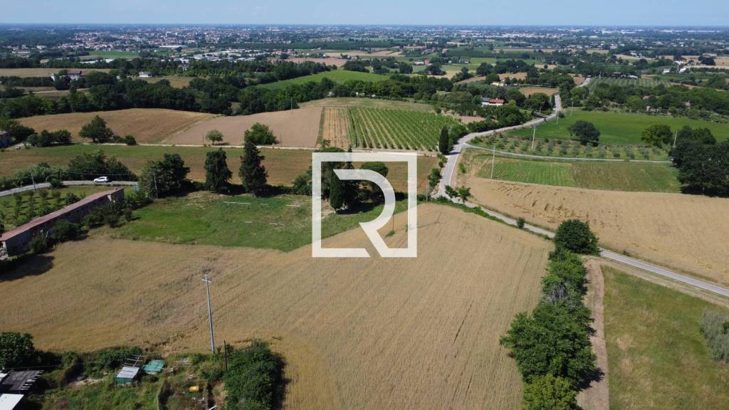 terreno edificabile in vendita a Forlì in zona Centro Storico