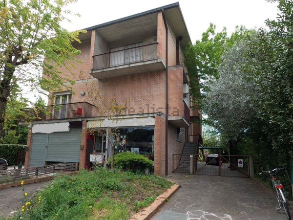 appartamento in vendita a Forlì in zona Cava