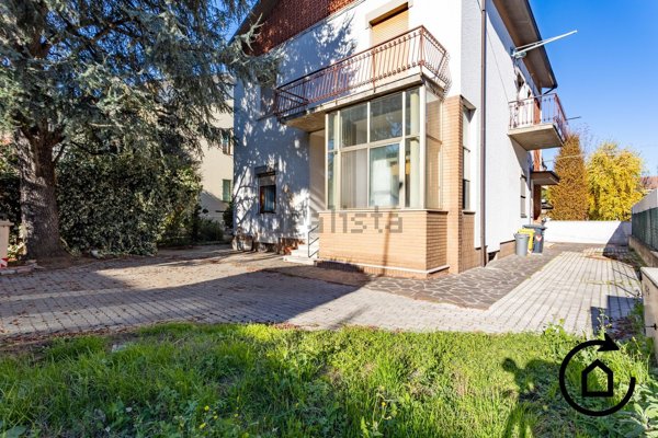 casa indipendente in vendita a Forlì in zona Cà Ossi