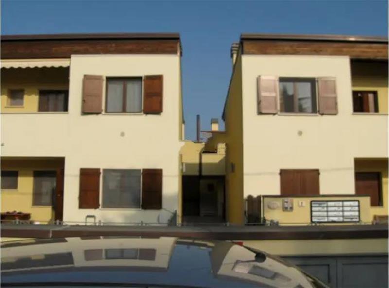 appartamento in vendita a Forlì in zona Volpina