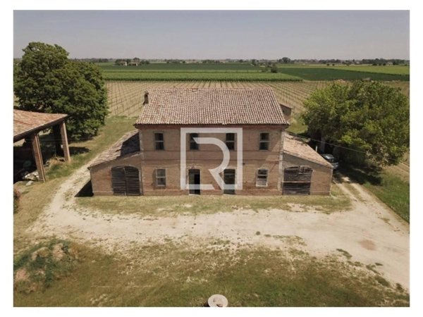 casa indipendente in vendita a Forlì in zona Villafranca di Forlì