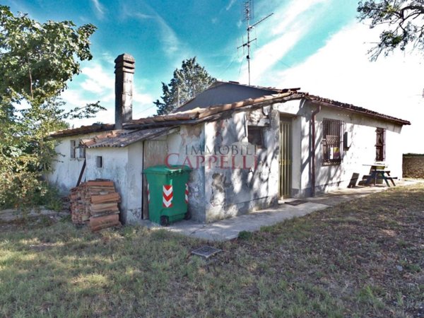 casa indipendente in vendita a Forlì