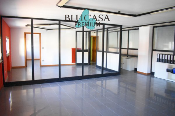 ufficio in vendita a Forlì