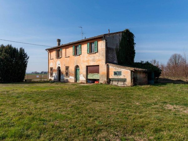 casa indipendente in vendita a Forlì in zona San Martino di Villafranca