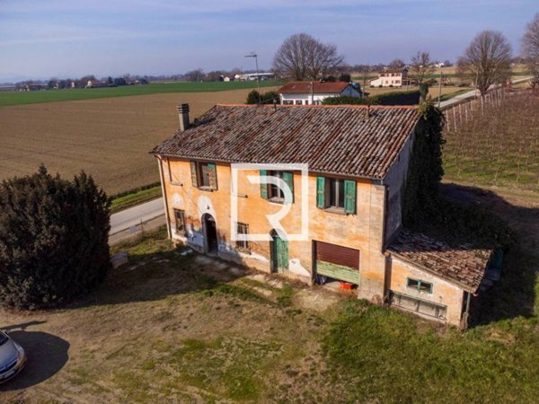casa indipendente in vendita a Forlì in zona San Martino di Villafranca