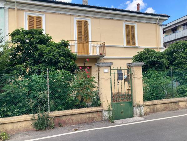 casa indipendente in vendita a Forlì