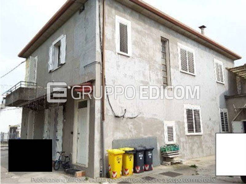 appartamento in vendita a Forlì in zona Roncadello