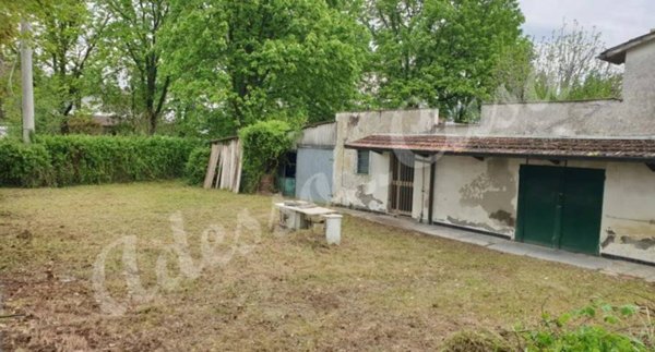 casa indipendente in vendita a Forlì in zona Villafranca di Forlì